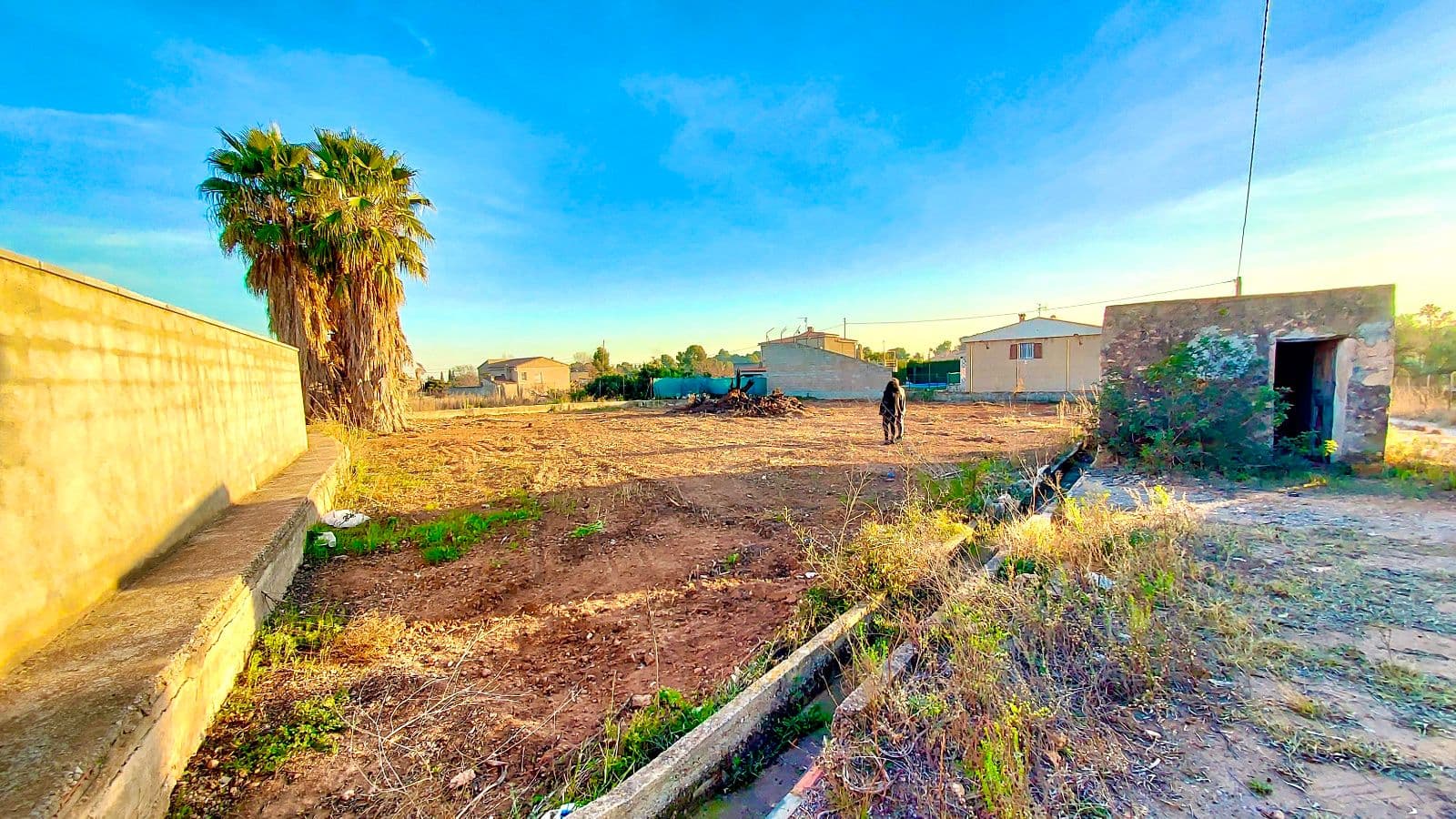 Parcela rústica de 1.200 m² en zona Santa Quiteria de Almazora