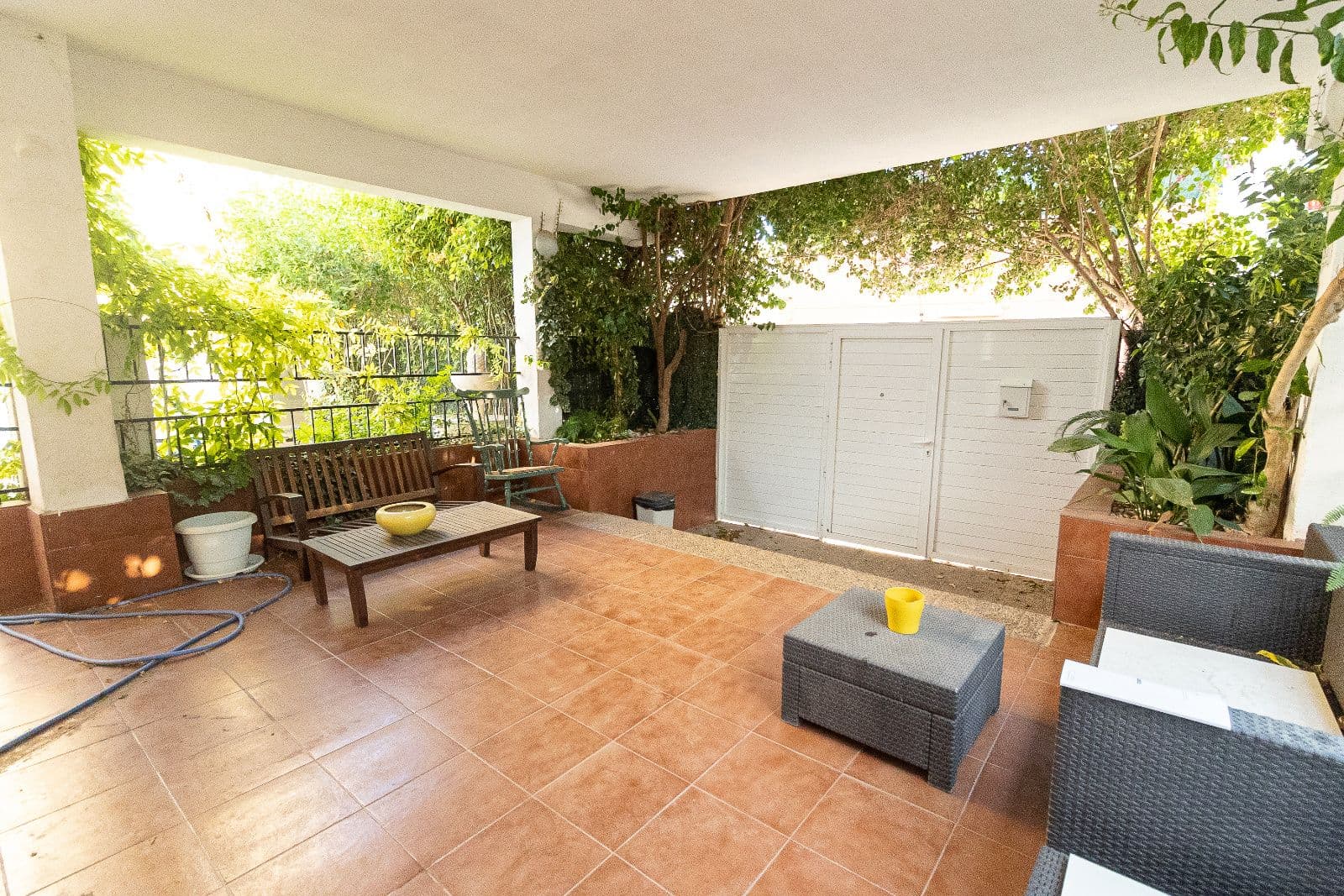 Chalet independiente con jardín en el centro de Les Alqueríes