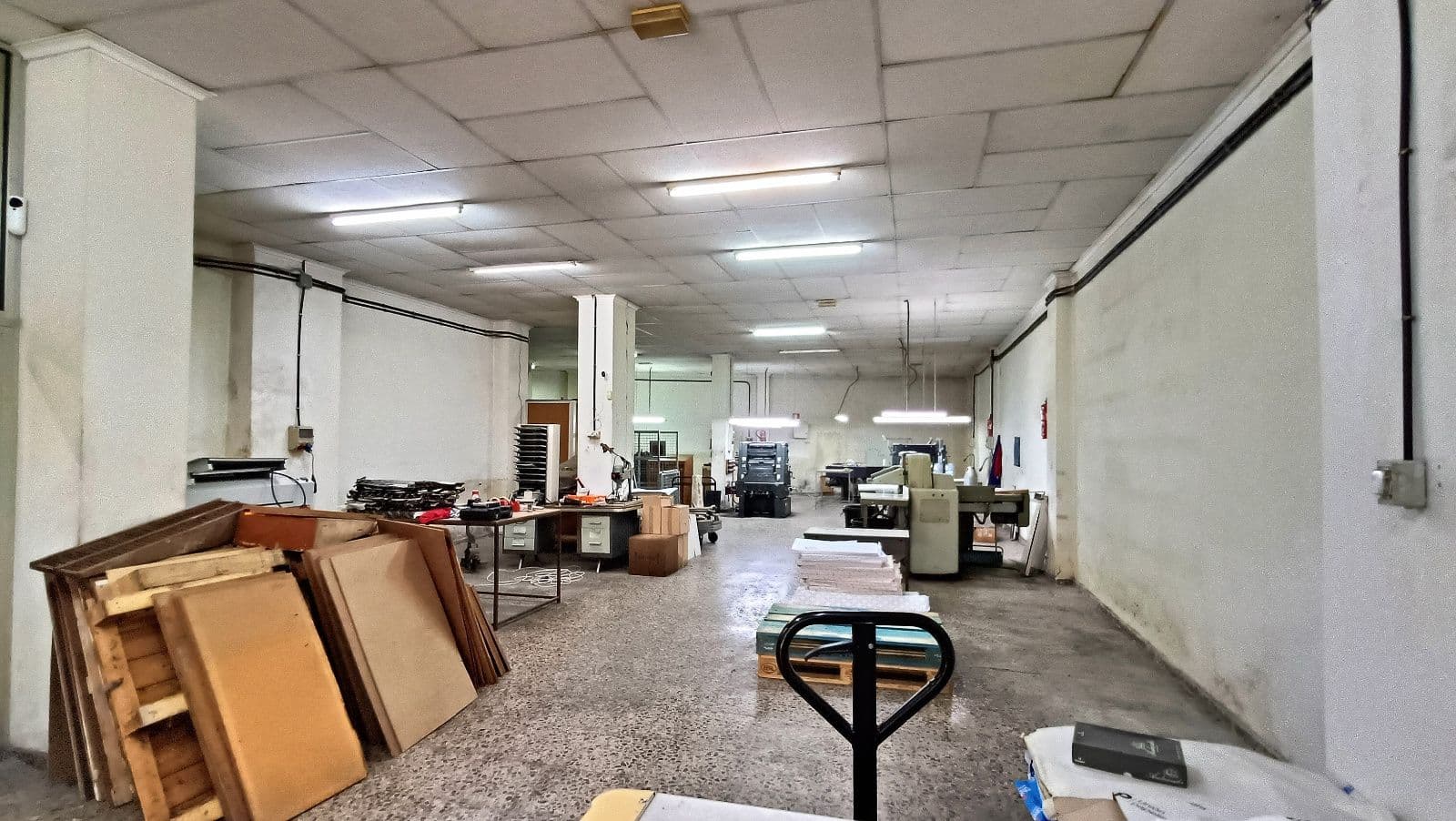 Local comercial diáfano de 213 m² en zona Capuchinos de Castellón - 4