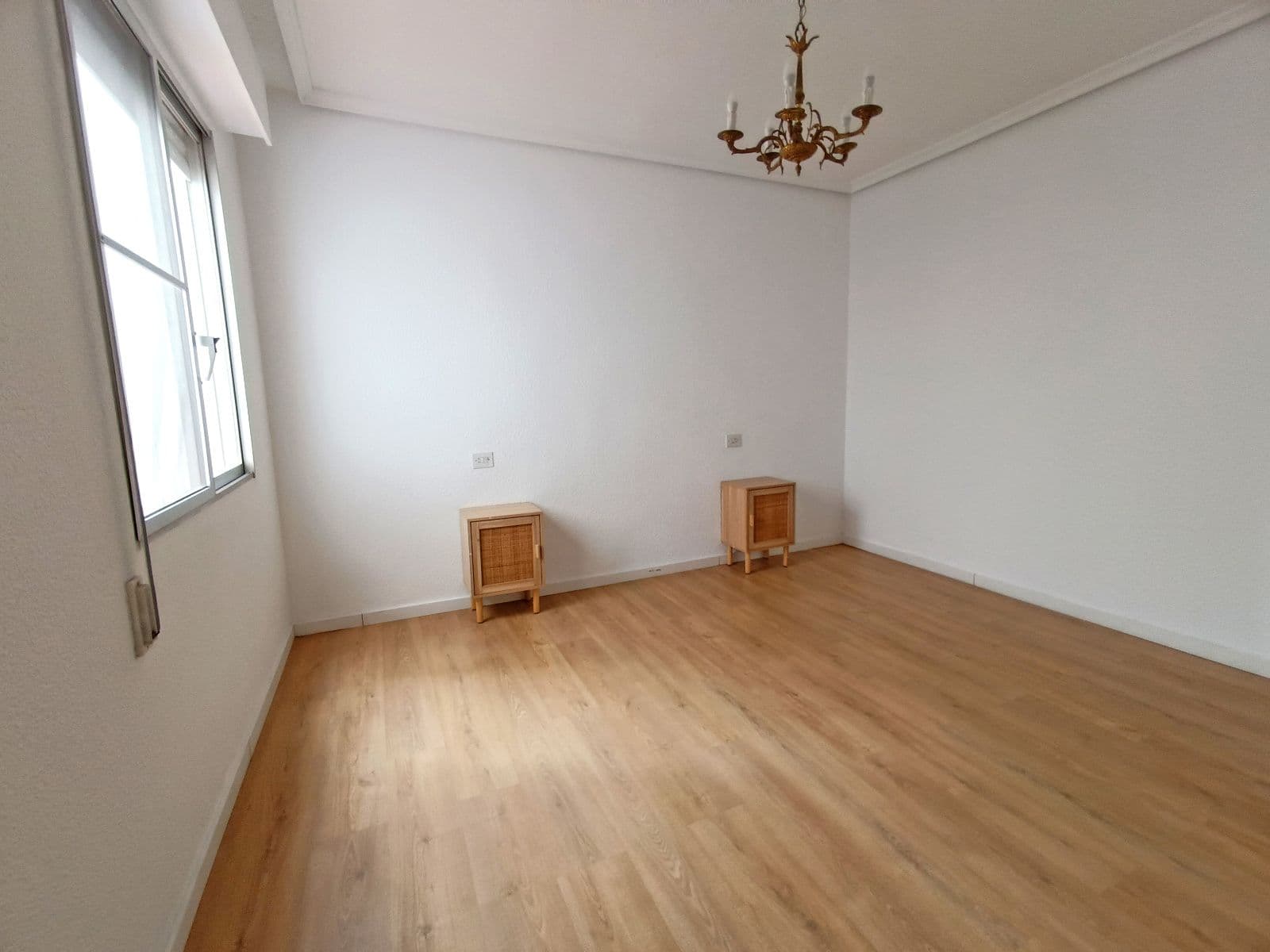 Piso reformado con patio y trastero en alquiler en Vila-real - 2