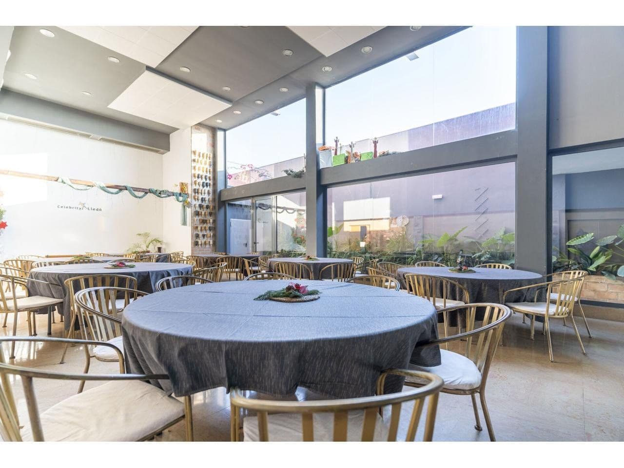 Edificio para eventos en Castellón con licencias y gran capacidad - 2