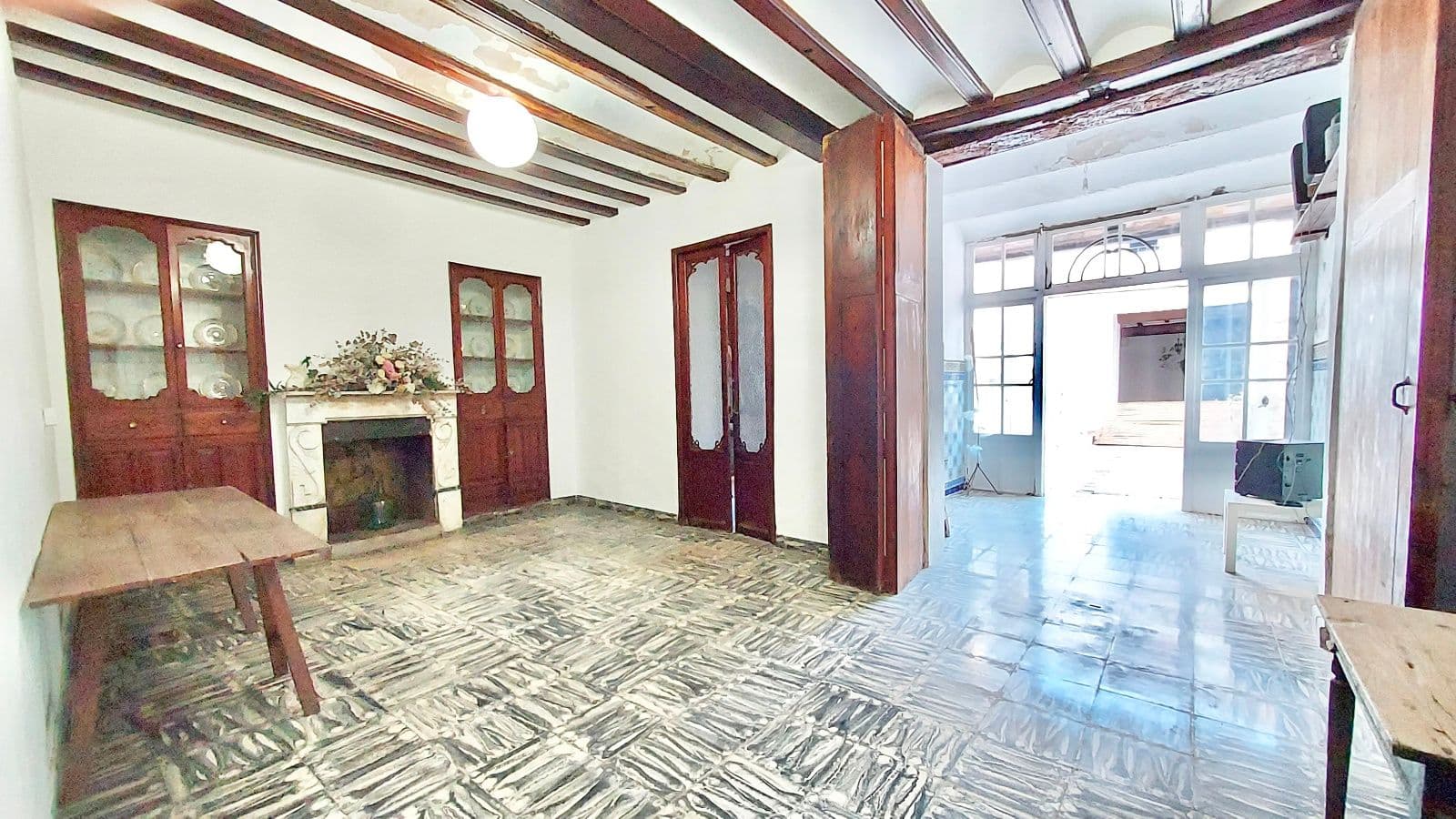 Local comercial reformado de 248 m² en el centro de Vila-real - 4