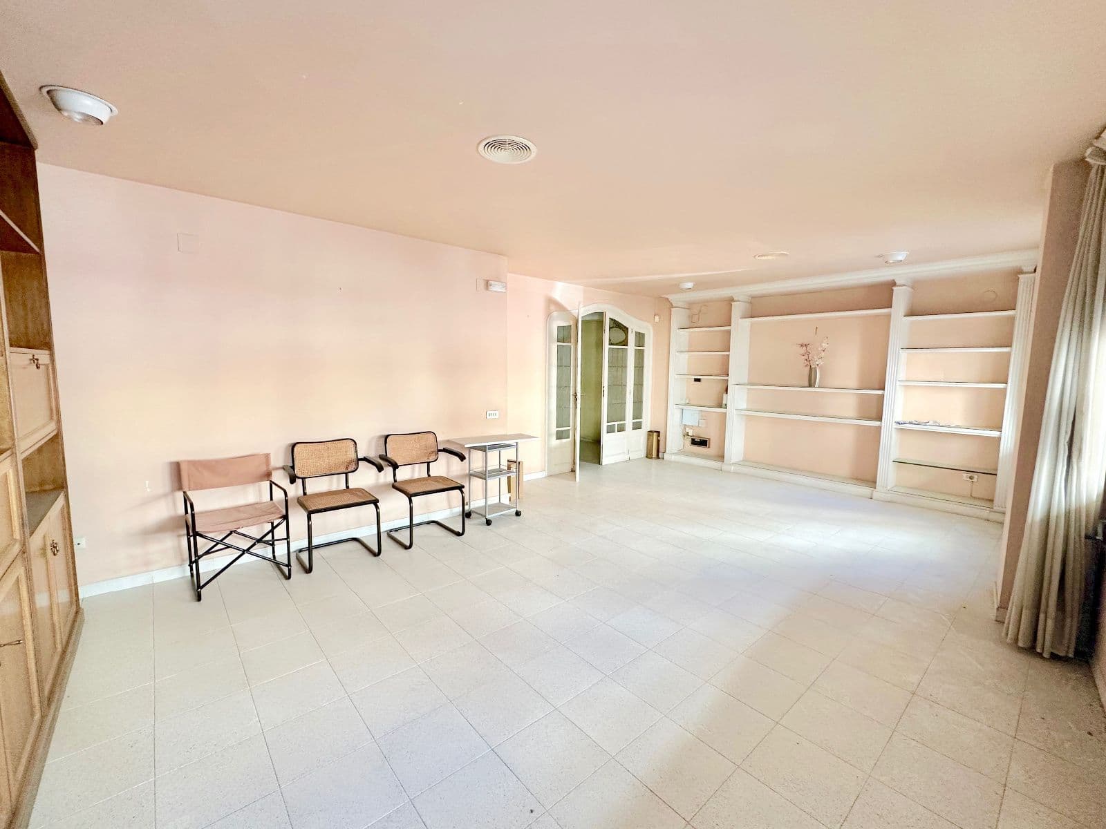 Oficina de 174 m² en Vila-real ideal para tu negocio - 3