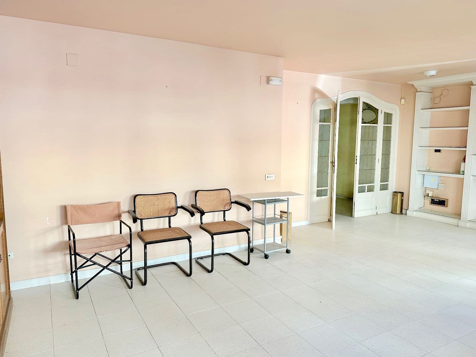 Oficina de 174 m² en Vila-real ideal para tu negocio - 4