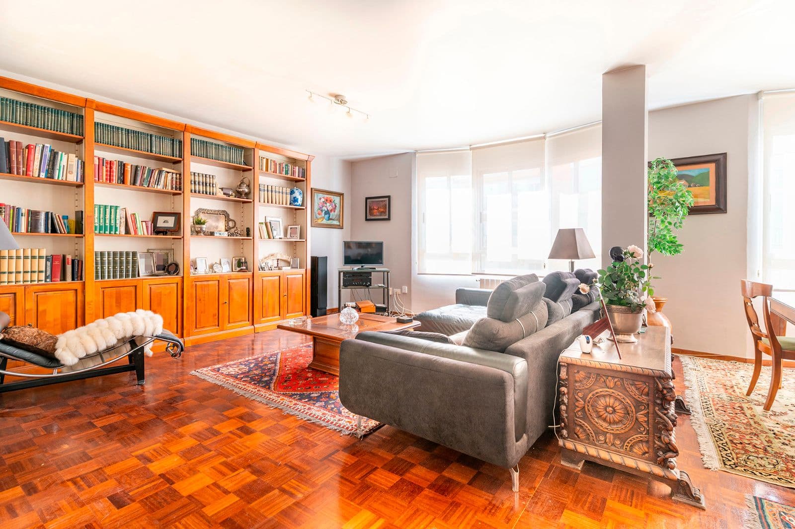 Piso en alquiler reformado en Burriana con 5 habitaciones y garaje - 2