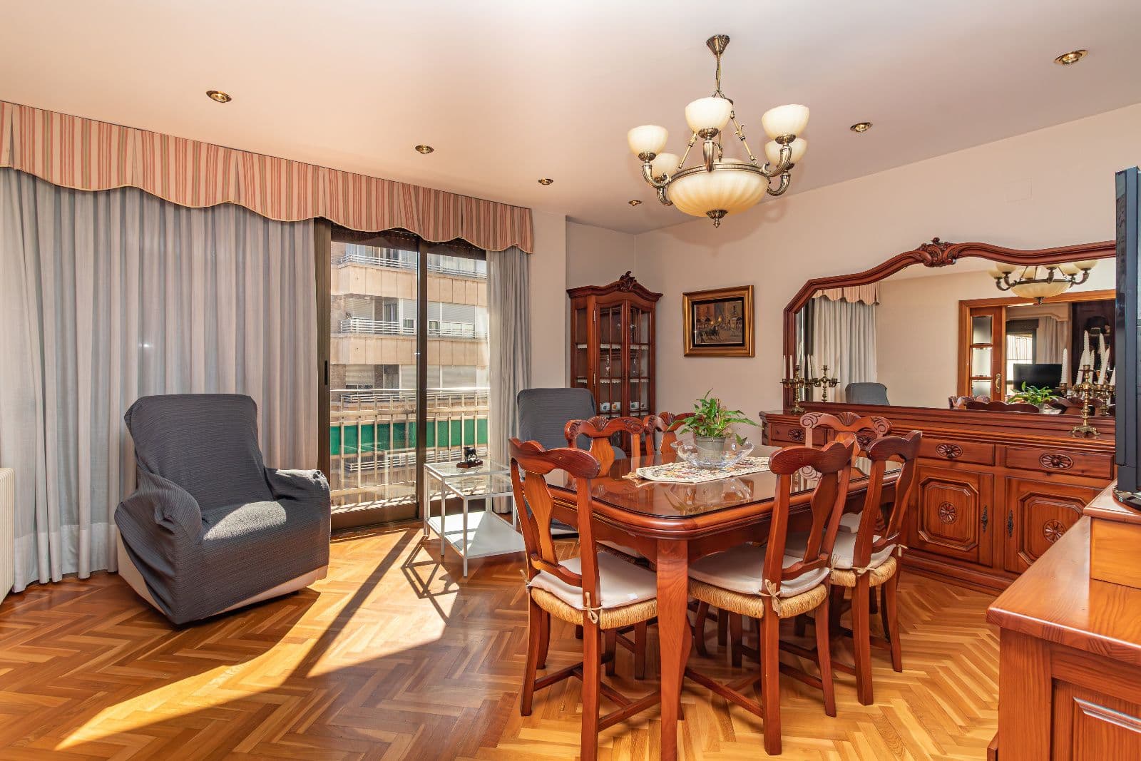 Piso amplio y luminoso en el centro de Vila-real - 5