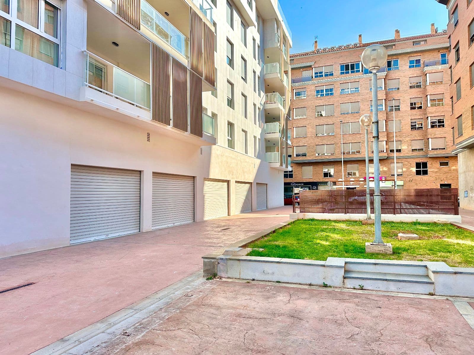 Local comercial en alquiler en zona Piscinas de Vila-real - 2
