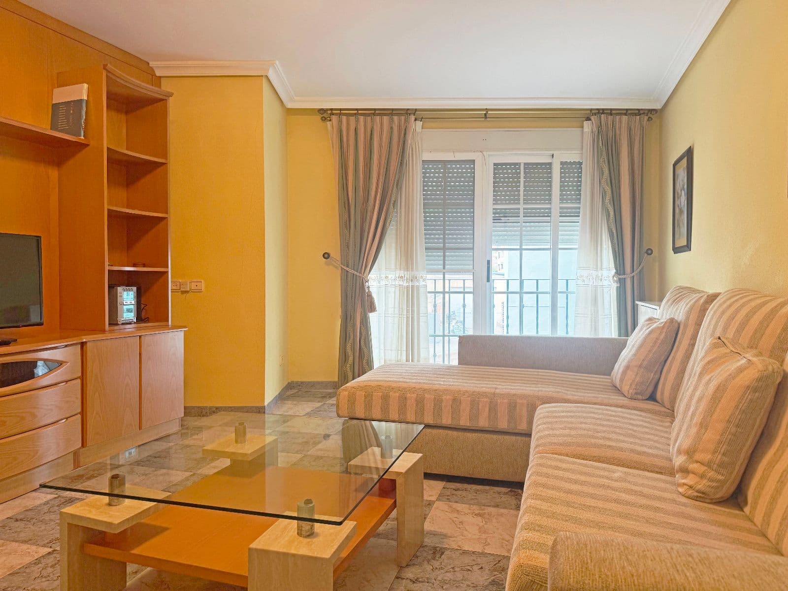 Casa en L’Alcora con 4 habitaciones, terraza y garaje triple - 3