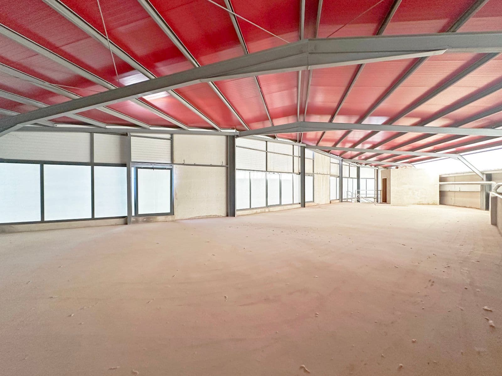 Nave industrial en Onda con patio y oficinas - 3