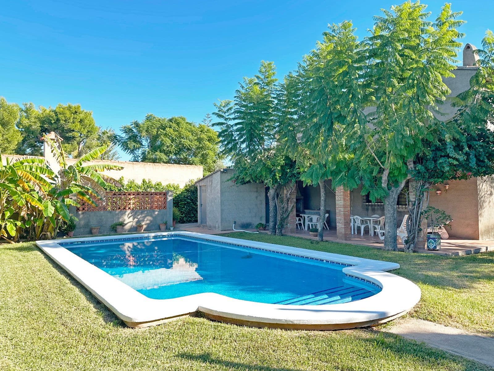 Chalet en Vila-real con piscina privada, garaje y jardín