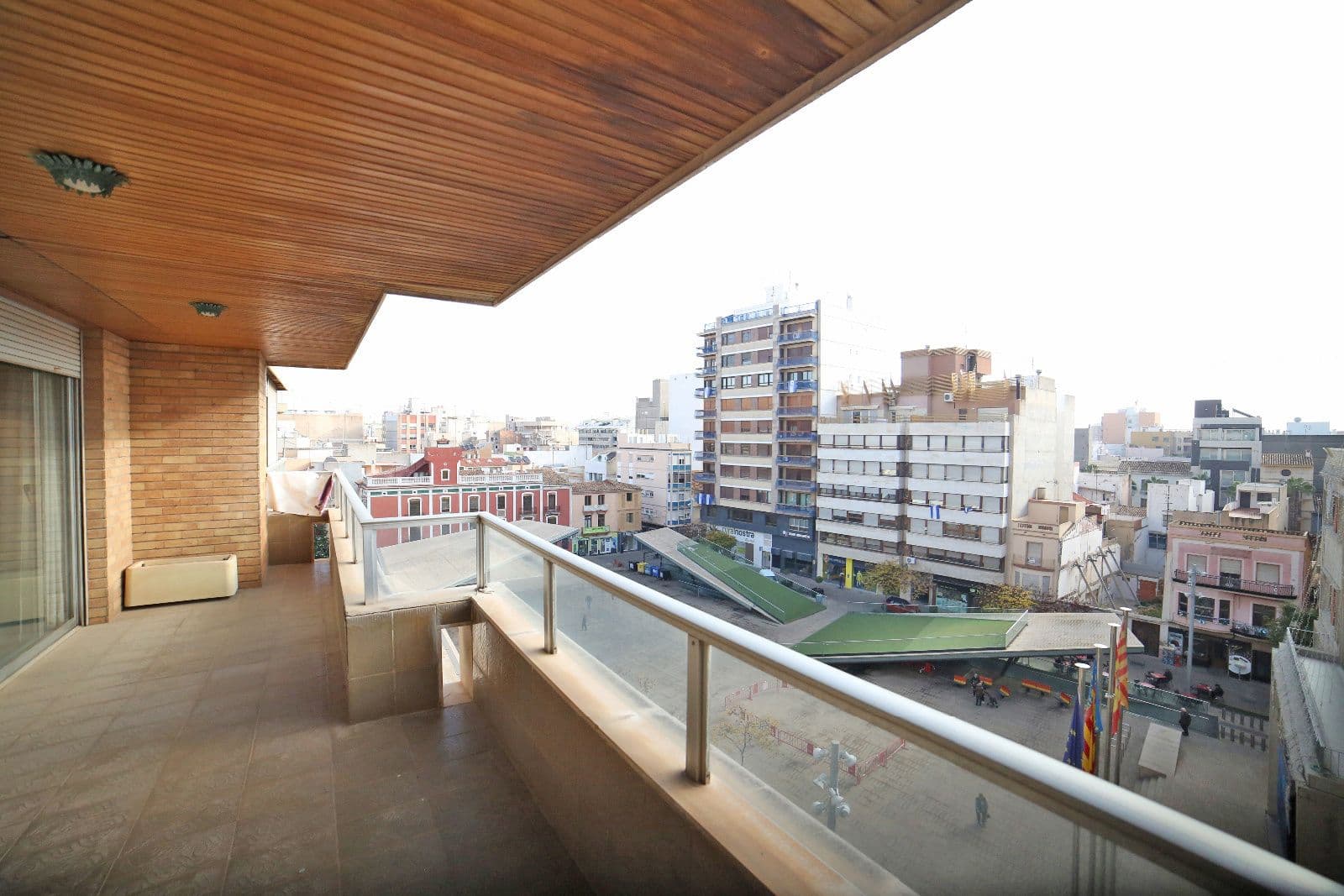 Piso señorial en Plaza Mayor de Vila-real con terrazas y ascensor - 2