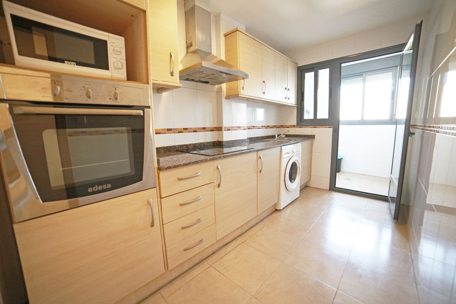 Piso luminoso en Burriana con ascensor y 2 habitaciones - 2