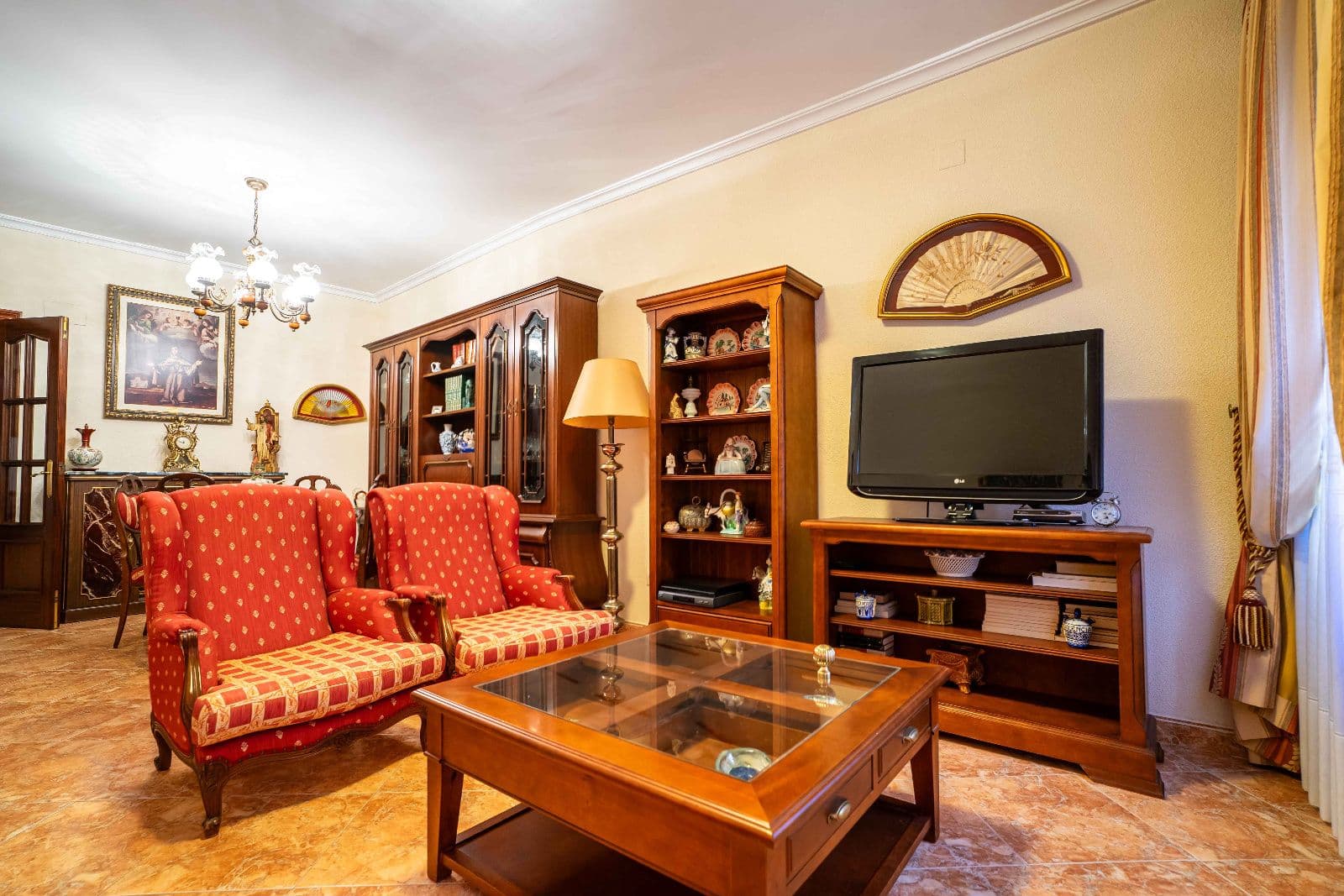 Casa con terrazas y doble acceso en Vila-real