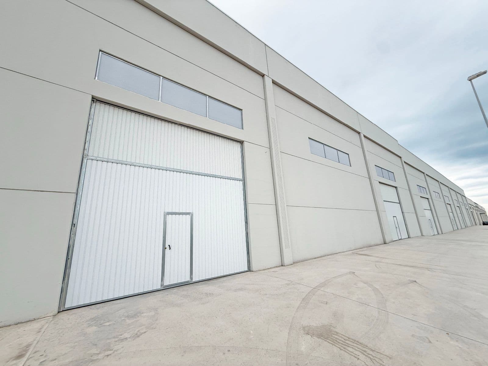 Naves nuevas en Polígono Vía Europa de Almazora