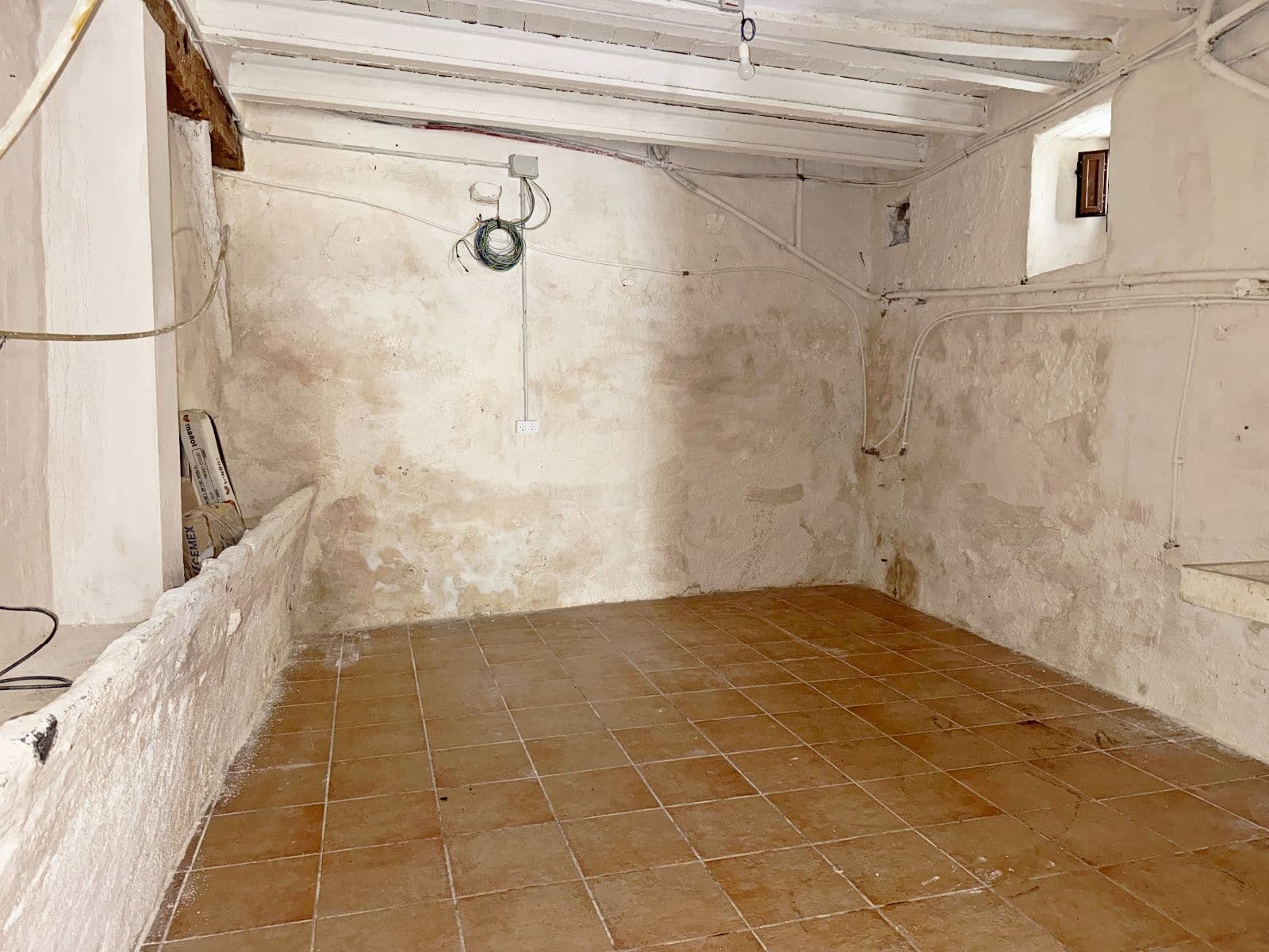 Casa reformada con garaje en Vistabella del Maestrat - 4