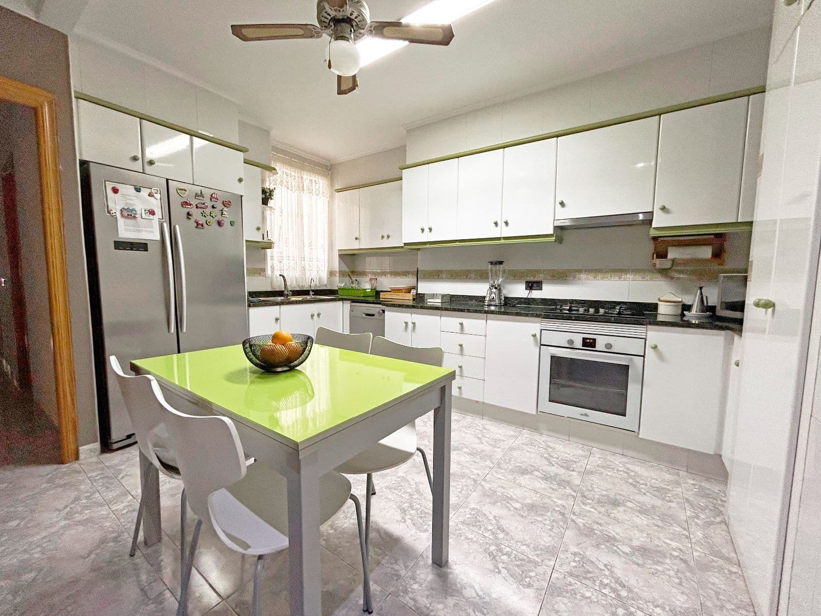 Casa con local y terrazas en centro de Almazora - 3