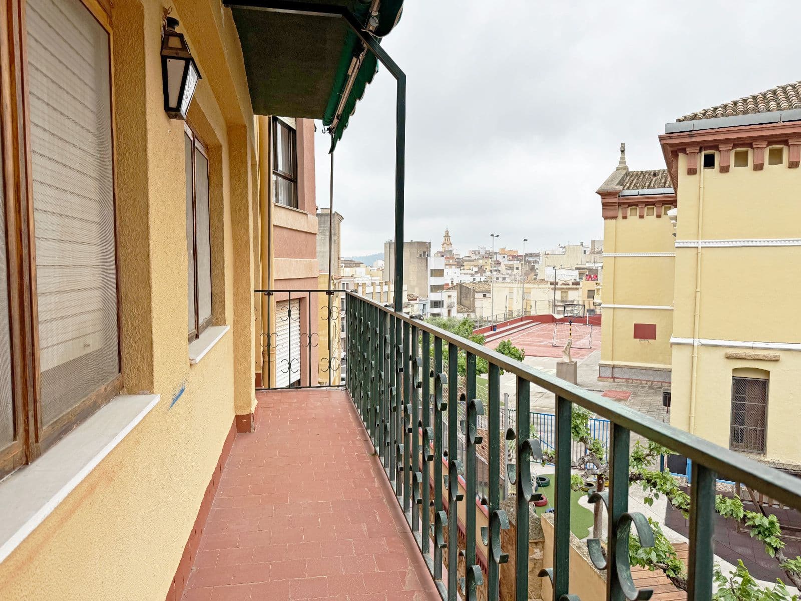 Piso de 4 habitaciones con terraza en L’Alcora